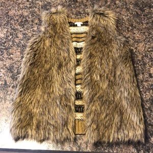 Fur vest